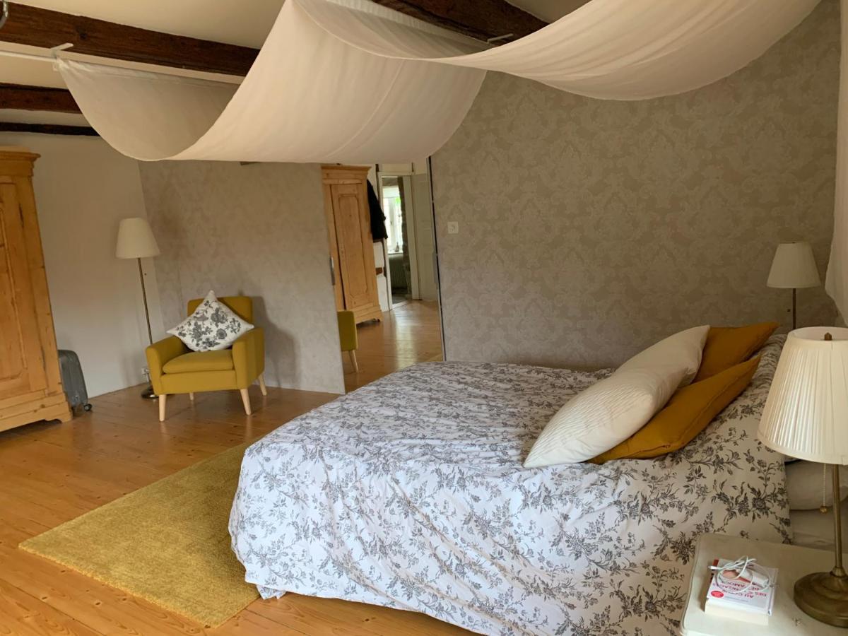 Appartement Chambre baroque à Hagenthal-le-Bas Extérieur photo